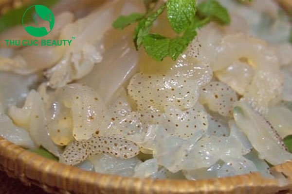 Xăm môi có được ăn sứa không?