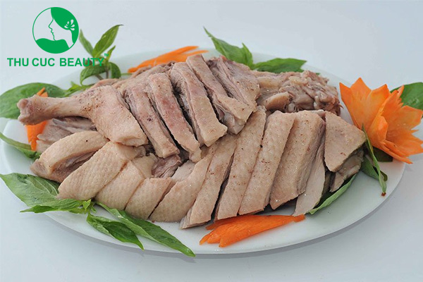 Xăm môi có được ăn thịt ngan không?