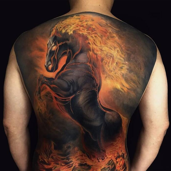 Tattoo con cái ngựa xích thố lửa đẹp
