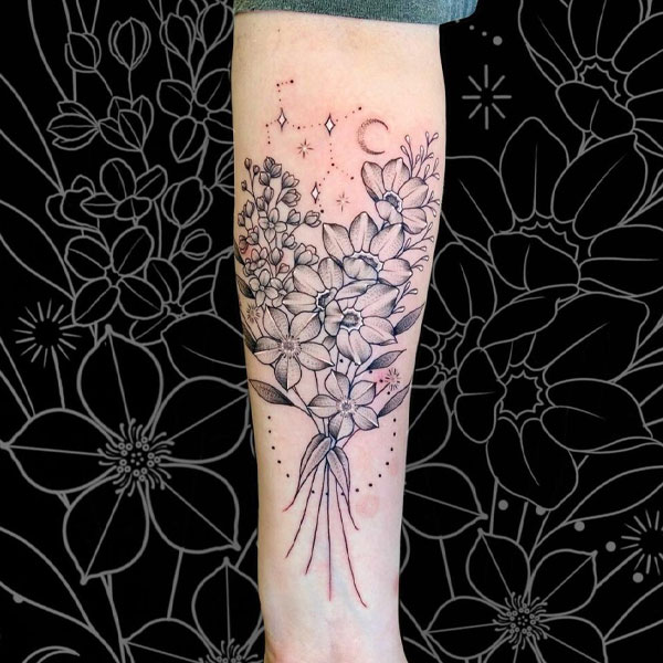 Tattoo cung nhân mã cánh tay