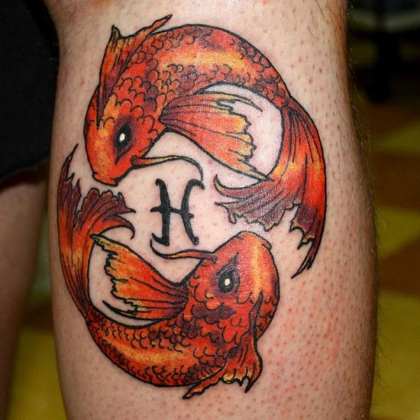 Tattoo cung song ngư cá vàng