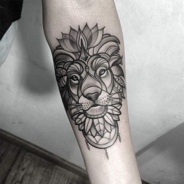 Tattoo cung sư tử đẹp ở cánh tay