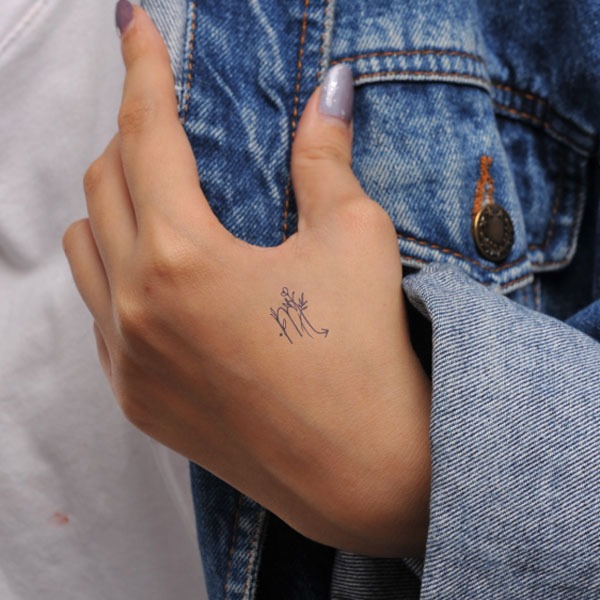 Tattoo cung thiên yết bàn tay