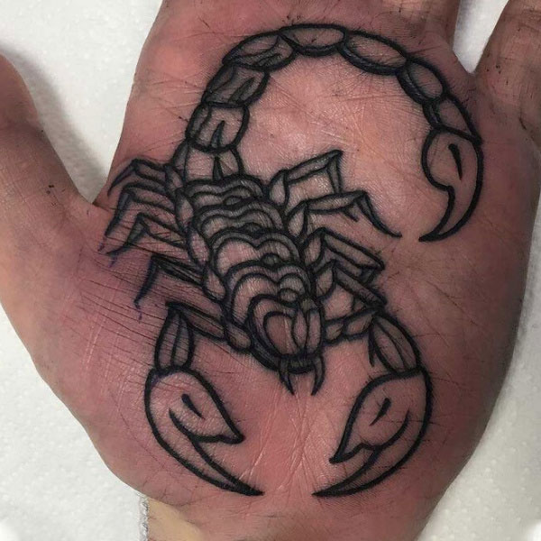 Tattoo cung thiên yết lòng bàn tay