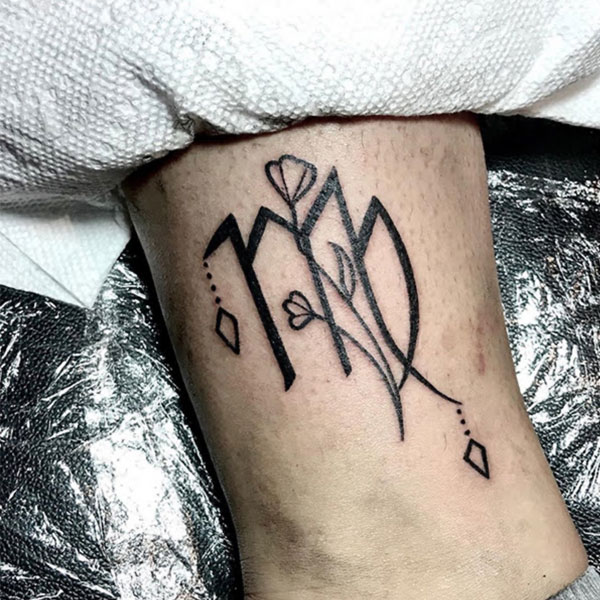 Tattoo cung xử nữ chân đẹp