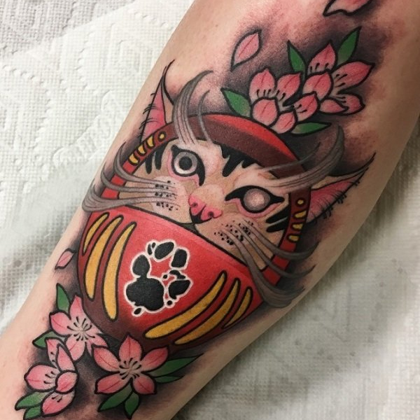 Tattoo daruma mèo