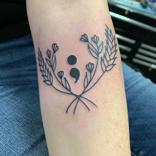 Tattoo dấu chấm phẩy ý nghĩa