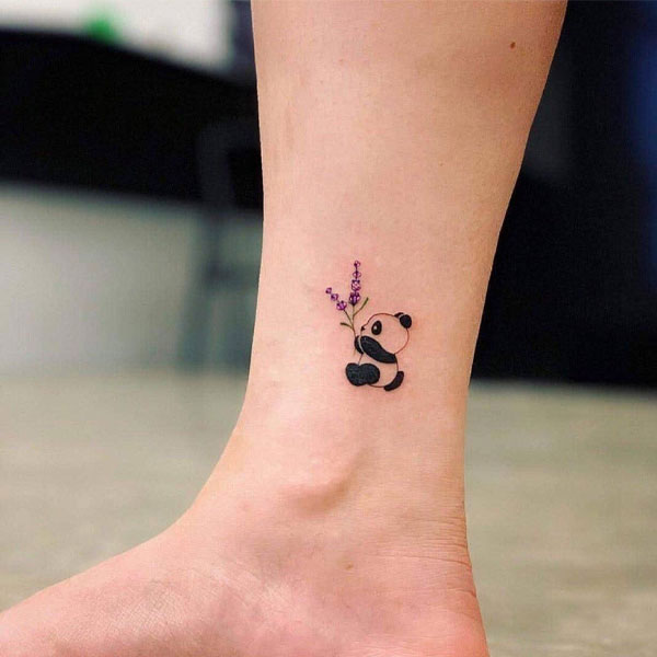 Tattoo gấu trúc nhỏ