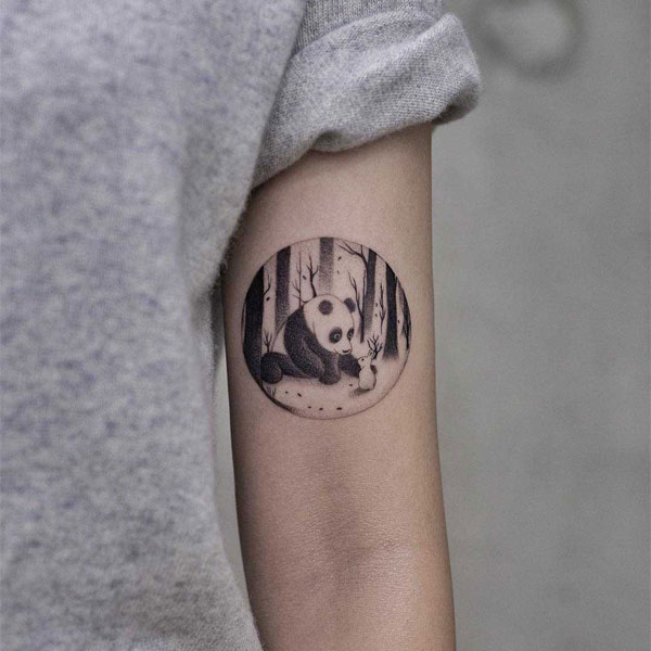 Tattoo gấu trúc ở tay ngầu