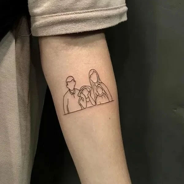 Tattoo gia đình 4 người nhỏ đẹp