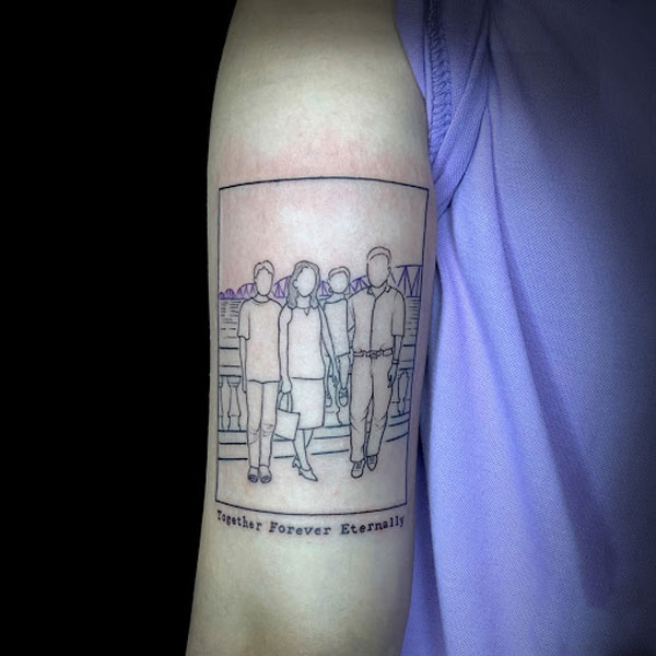 Tattoo gia đình 4 người ở tay đẹp