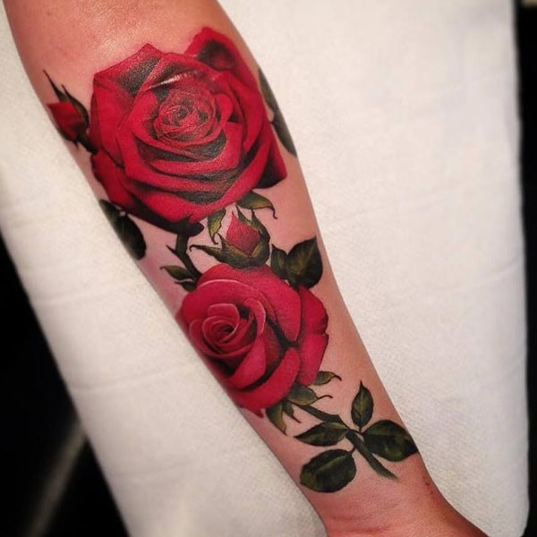 Tattoo mệnh thổ hoa hồng đẹp