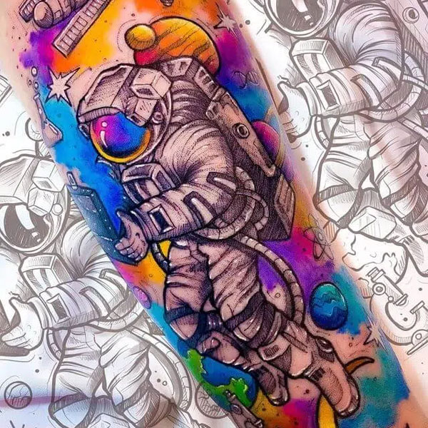 Tattoo galaxy phi hành gia đẹp