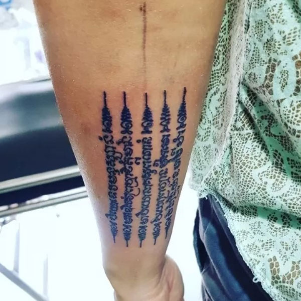 Tattoo khmer chữ 5 dòng