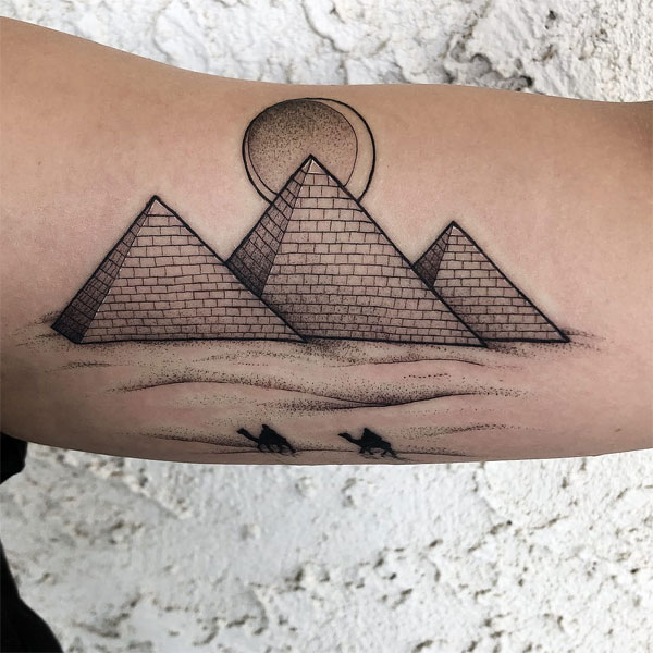 Tattoo kim tự tháp 3d đẹp