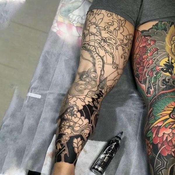 Tattoo kín chân cực đẹp cho nam