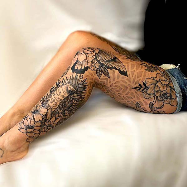 Tattoo kín chân hoa đẹp