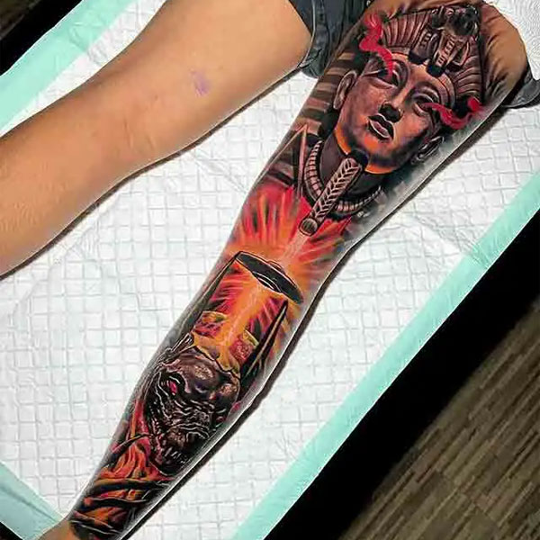 Tattoo kín chân thần pharaong