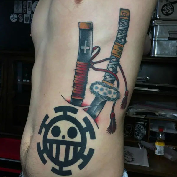 Tattoo law thanh gươm