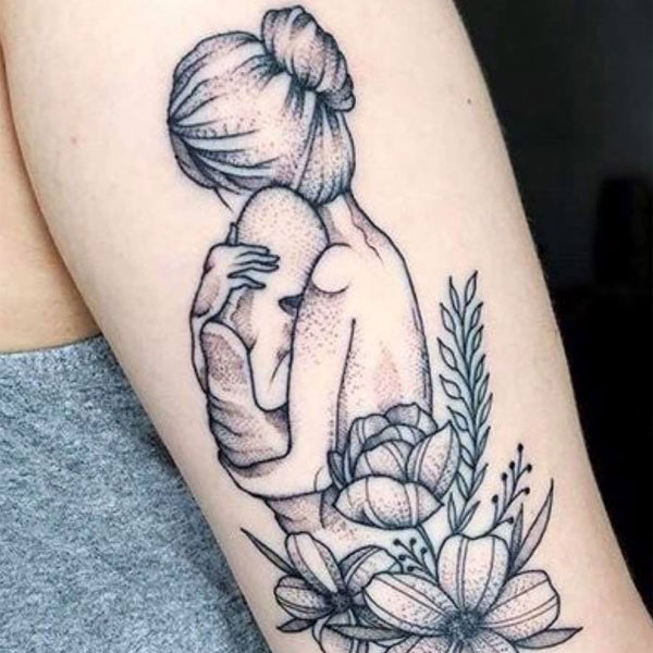 Hình xăm mẹ bế con tượng trưng cho sự  16 Tattoo Studio  Facebook