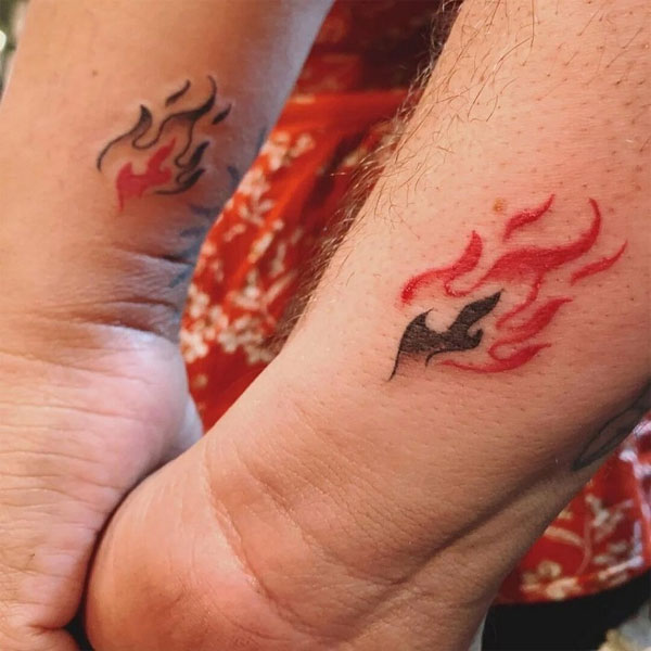 Tattoo ngọn lửa cổ chân