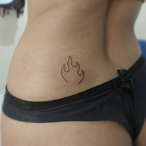 Tattoo ngọn lửa nhỏ chất