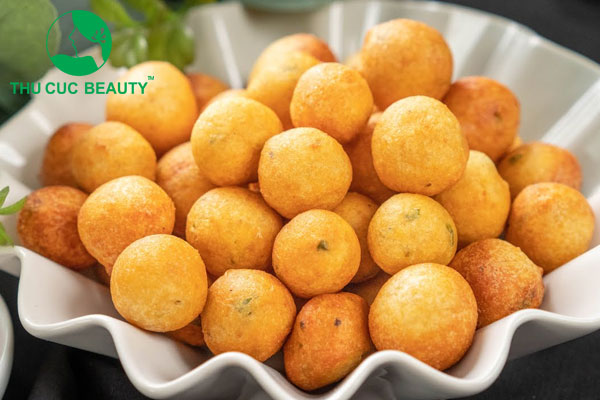 Nâng mũi ăn cá viên chiên được không?