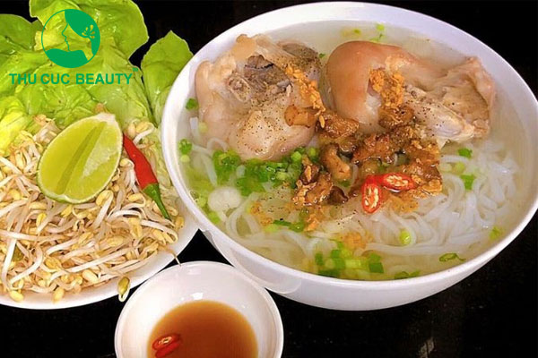 Nâng mũi ăn hủ tiếu được không?