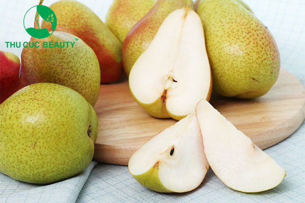 Nâng mũi có được ăn quả lê không?