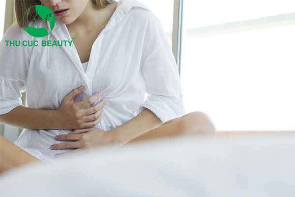 Nâng ngực bao lâu thì ngồi dậy được?