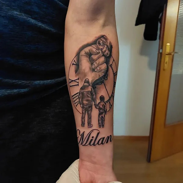 Tattoo cha và con ở tay