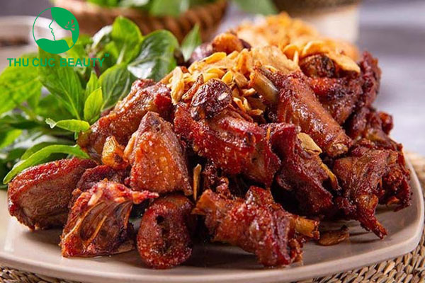 Nâng mũi ăn được thịt ngan không?