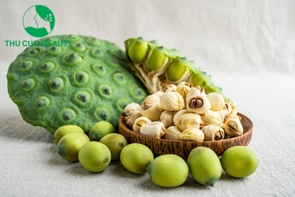 Nâng mũi ăn hạt sen được không?