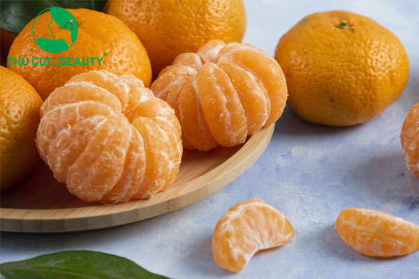 Nâng mũi ăn quýt được không?