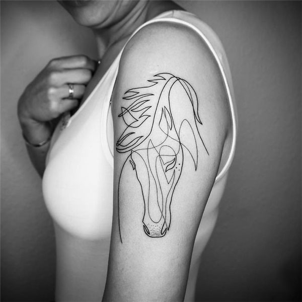 Tattoo 1 nét con ngựa
