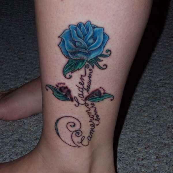 Tattoo hoa hồng xanh ở chân cực chất