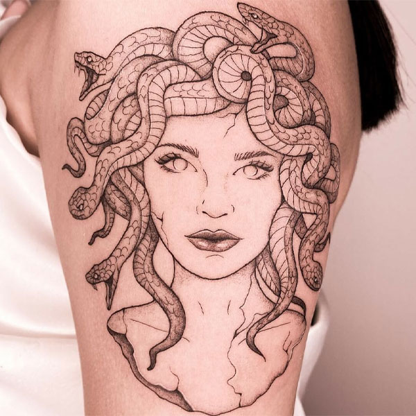 Tattoo medusa bắp tay siêu đẹp