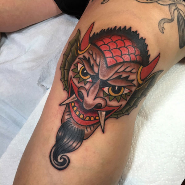 Tattoo quỷ satan ở chân siêu đẹp
