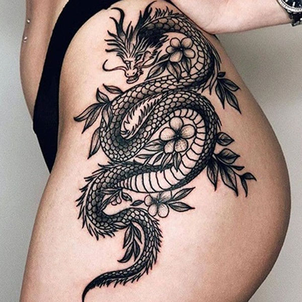 Tattoo rồng châu á ở vùng kín