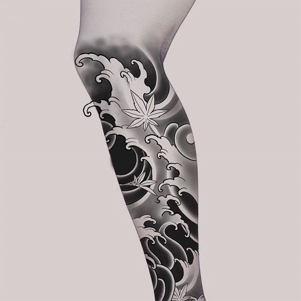 Tattoo sóng biển ở bàn chân cực đẹp