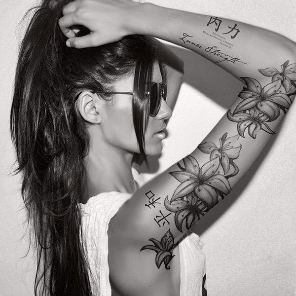 Tattoo đen trắng cho nữ