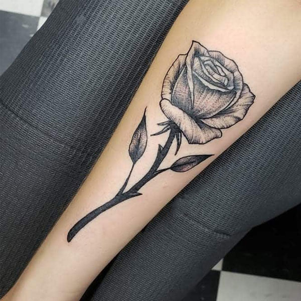 Tattoo trắng đen hoa hồng siêu đẹp