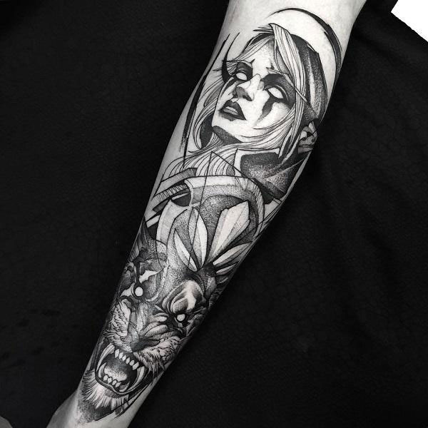Tattoo đen trắng kín cánh tay