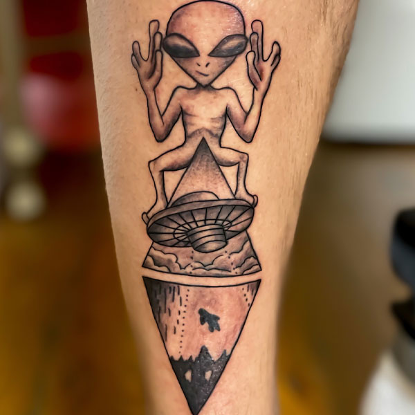 Tattoo ufo cực chất