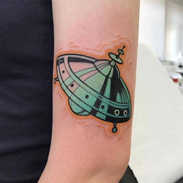 Tattoo ufo xanh cực đẹp
