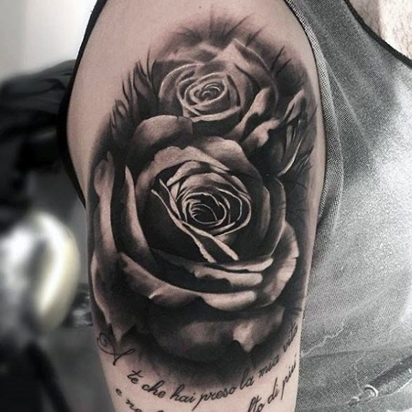 Tattoo hoa hồng đen chất
