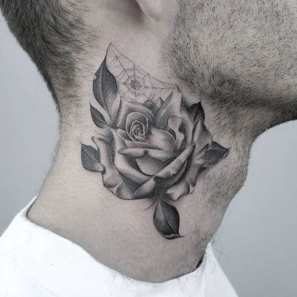 Tattoo hoa hồng đen ở cổ đẹp