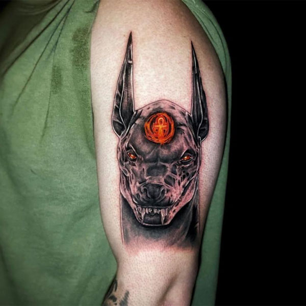 Tattoo anubis độc ác