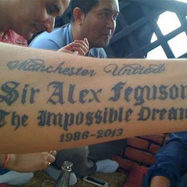 Hình xăm chữ Sir Alex Ferguson