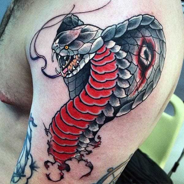 Hình xăm rắn mang bành ngầu